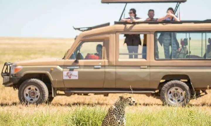 5 Days Best of Tanzania Luxury Safari Northern Circuit