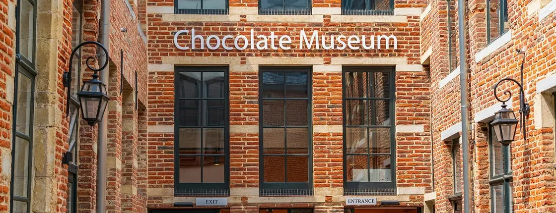 Pass to Brussels Choco-Story, Belgian Beer World, and bus tour