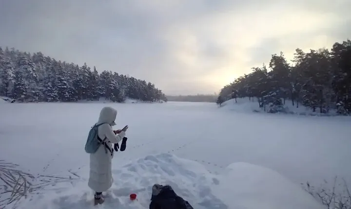 Stockholm: Nature Reserve Hiking Tour with Campfire Lunch