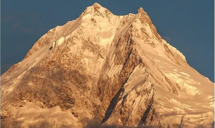 Manaslu Circuit Trek - 15 days