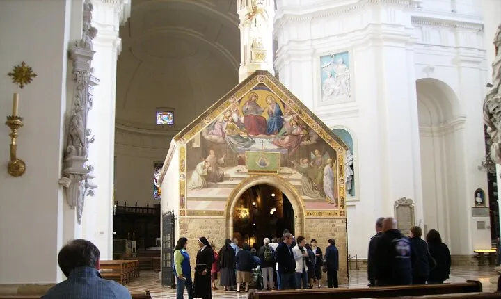 From Florence: Assisi and Orvieto Full-Day Small Group Tour