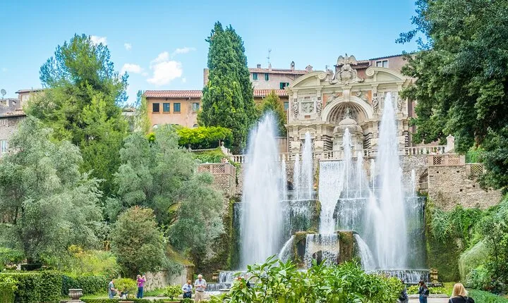 Tivoli Day Tour: Discover Hadrian's Villa and Villa d'Este