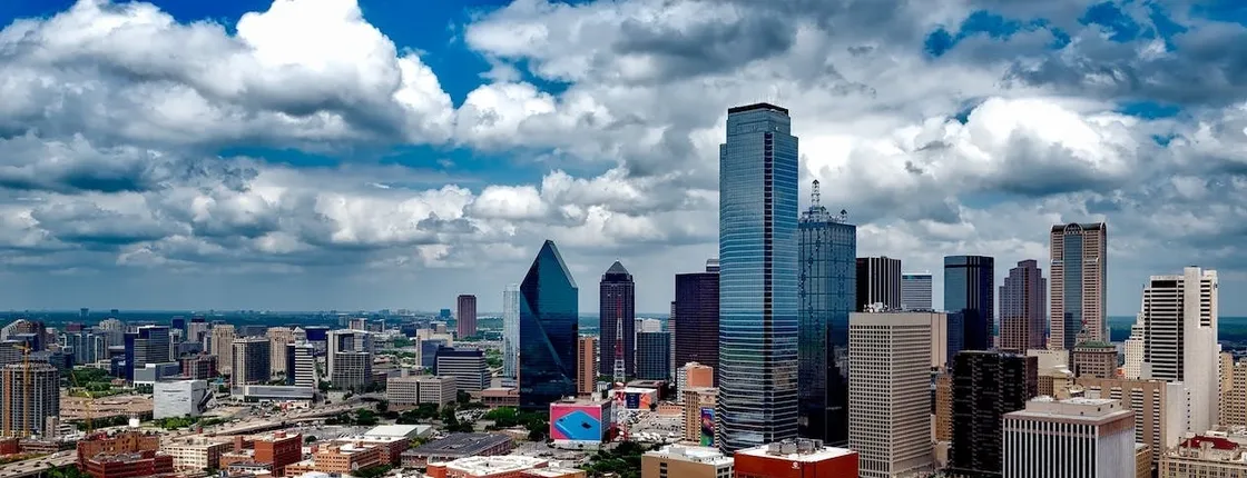 Dallas highlights trolley ride