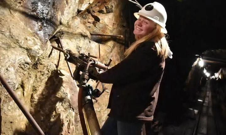 Real Gold Mine Tour with, gold panning and more