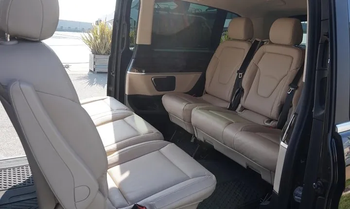 Private transfer from cruise port to Barcelona Airport or hotel