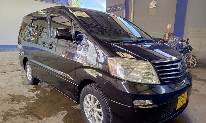 Kilimanjaro Airport to Arusha City Private Transfer