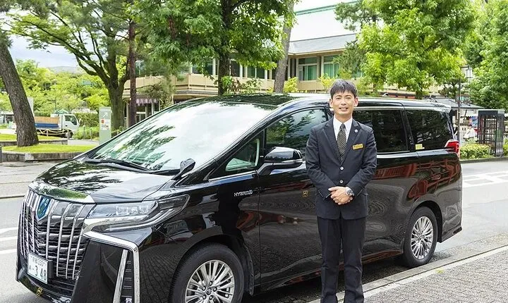 Kyoto City To or From Kansai Airports Private taxi transfers