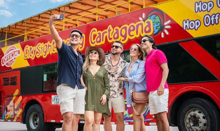 Cartagena: City Tour Hop On Hop Off - Bus Turistico de 2 pisos