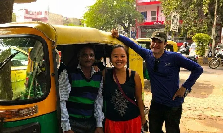 Full Day Agra Tuk Tuk Tour with Taj Mahal and Agra Fort