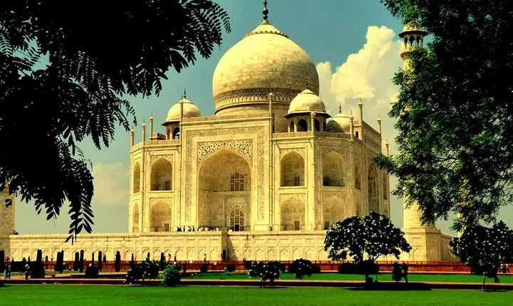 Agra Tour With Taj Mahal Only