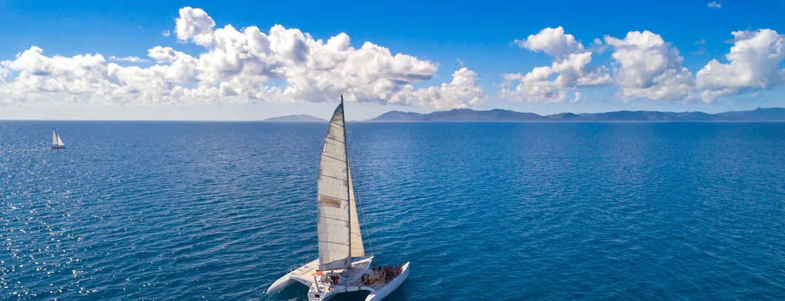 2-day Avatar Whitsunday sailing experience with overnight stay in trimaran