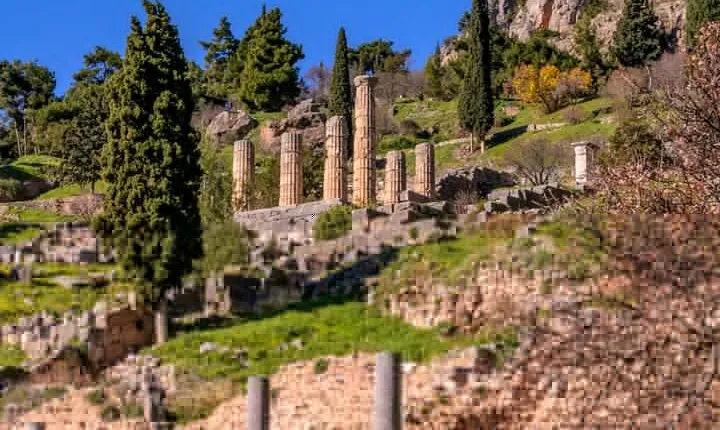 Delfi Full Day Private Sightseeing Tour
