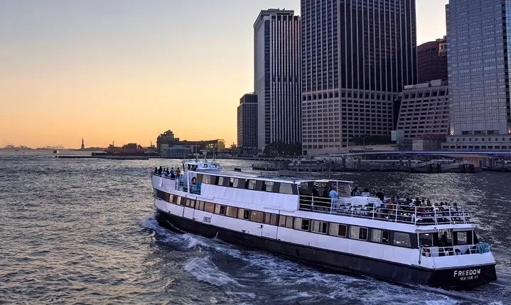 NYC Sunset Cruise: Experience the City’s Twilight Magic