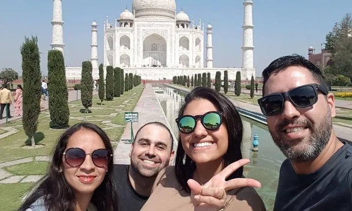 From Jaipur: Private Day Trip to Taj Mahal by Private Car