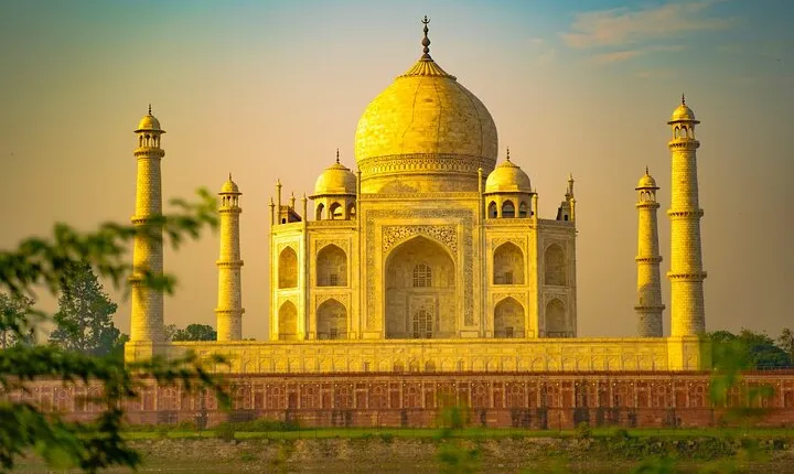 Private Agra Fort and Taj Mahal Tour From Delhi