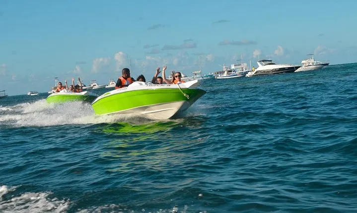 Speed Boats and Snorkeling in Punta Cana (Half Day)