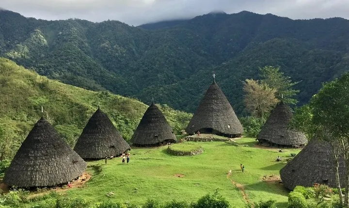 2 days Trekking to The Wonderful of Waerebo Village-Flores island