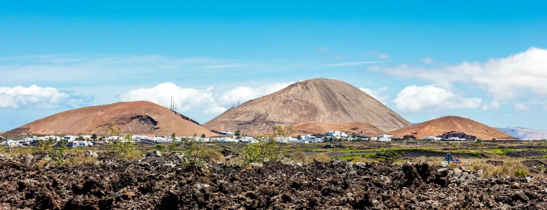 Lanzarote tour with Timanfaya National Park and El Golfo