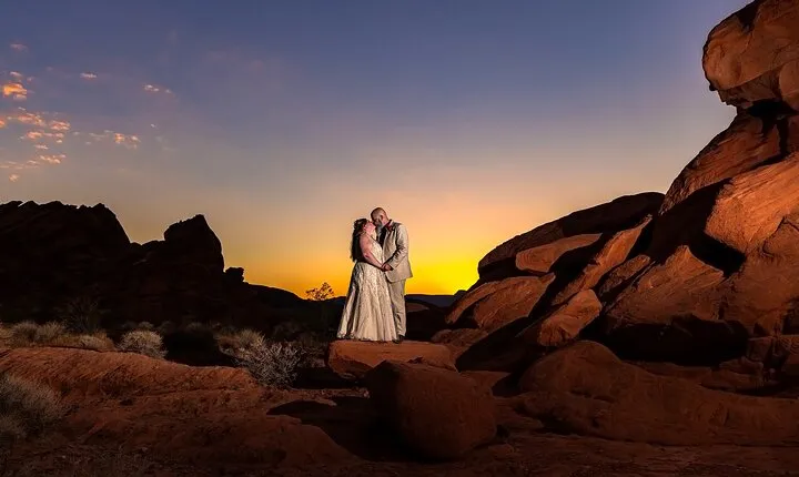 Fire Rock Wedding at Redstone Dune Trails