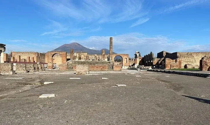 Pompeii from Positano small group