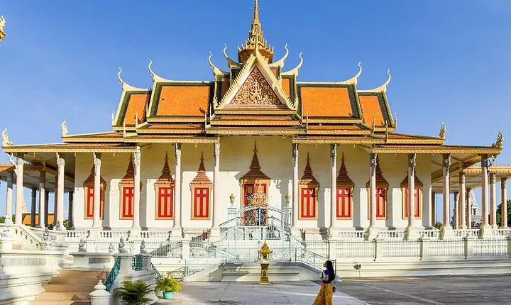 Full-Day Phnom Penh Sightseeing Tour & Killing Field