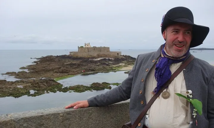 Guided tour of Saint Malo at the time of the last corsairs