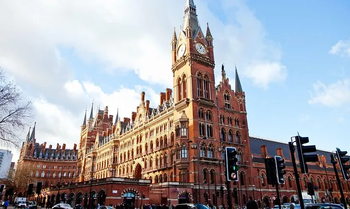 Harry Potters Magical Black Taxi Tour London