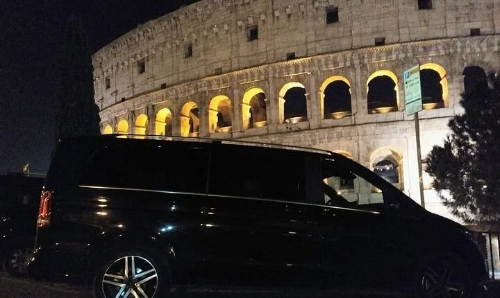 Illuminated Romantic Rome Tour