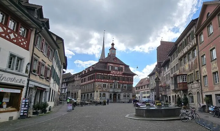 Stein am Rhein and Rhine Waterfalls tour from Zürich