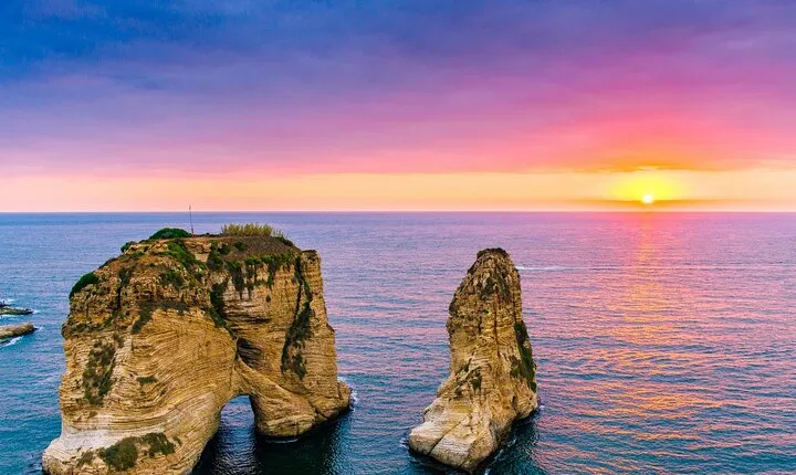Beirut, Beiteddine & DeirElQamar Day Trip-With Lunch(4G on Board)