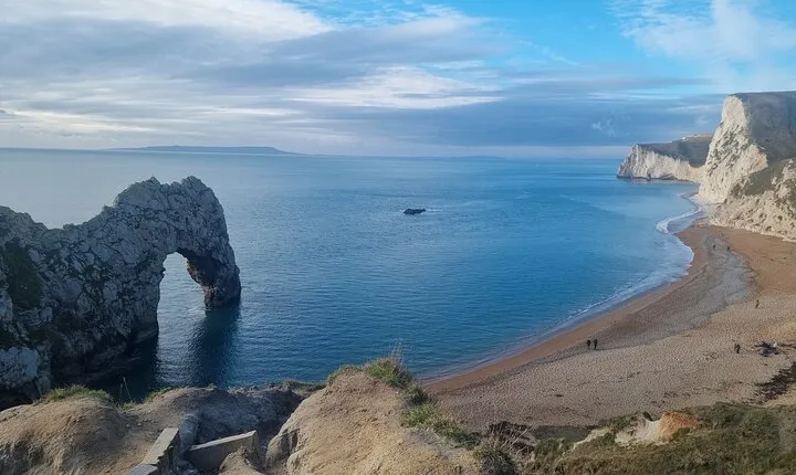 Tour of East Dorset-Durdle Door, Corfe Castle, Lulworth & more.