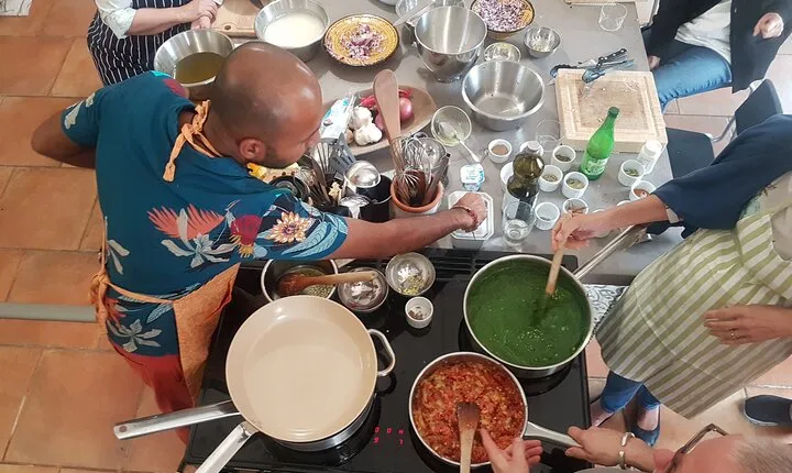 Indian Cooking Class & Spice Market Tour with Akasha