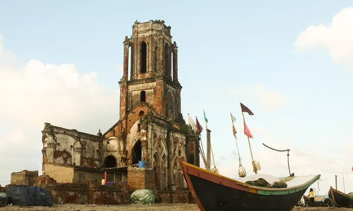 Vietnam Fishing village photography tours