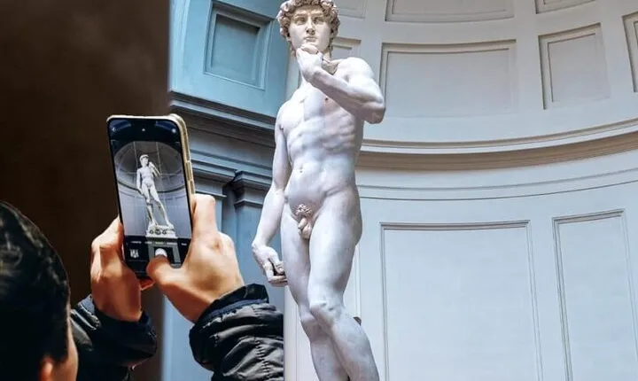 Semi-Private Evening Tour of Michelangelo’s David in Florence