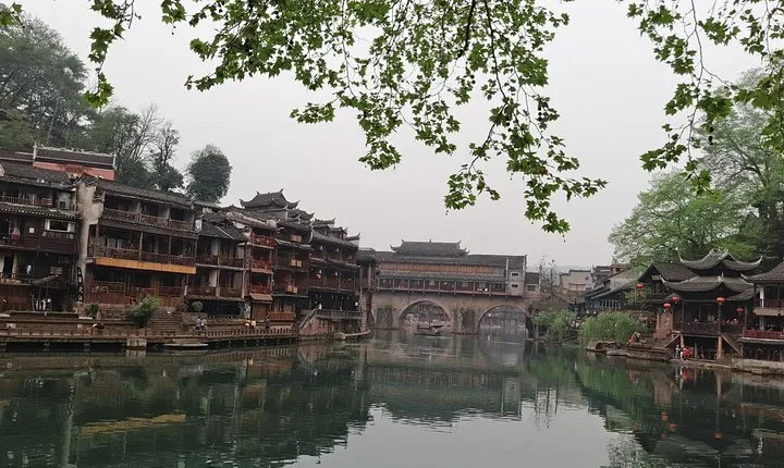 2-Day Fenghuang old town Private Tour from Zhangjiajie