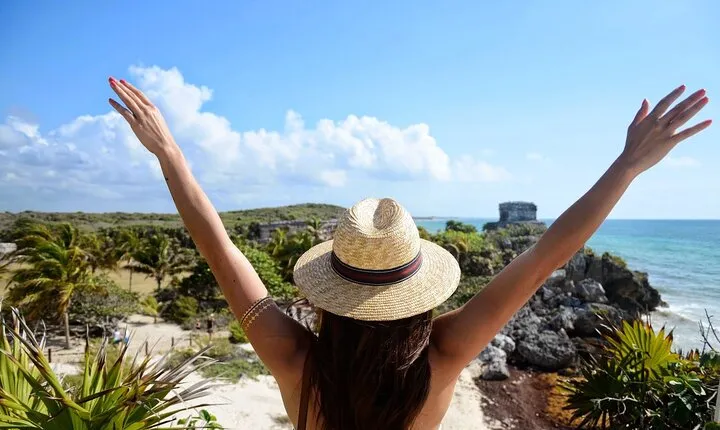 Combo Pyramids and Pirates (Tulum Tour & Pirate Party Dinner/show) From Cancun