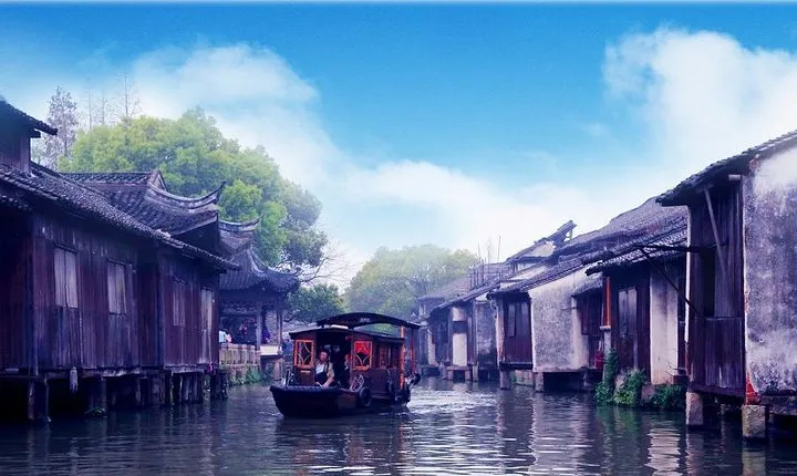 Hangzhou Private Tour to Wuzhen Water Town with Lunch or Dinner
