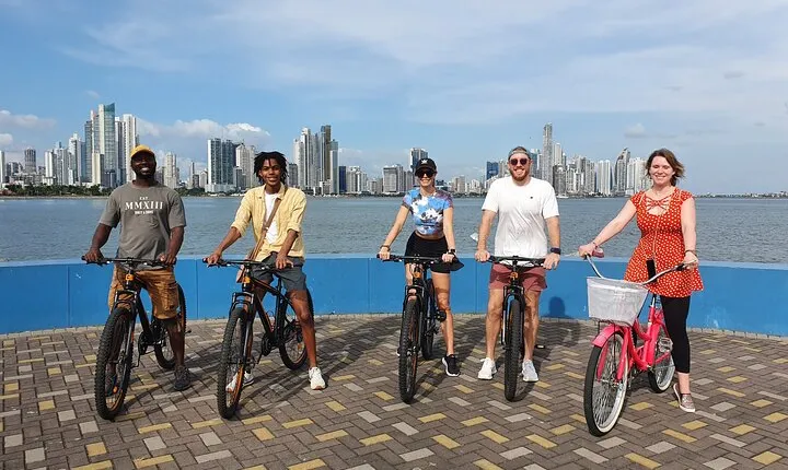 Bike Tour Panamá City and the Old Town