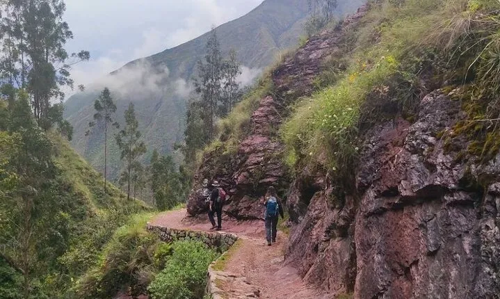 short inca trail to sacred valley of the incas full day tour