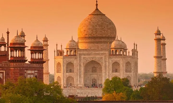 Taj Mahal & Agra Fort Tour from Agra City