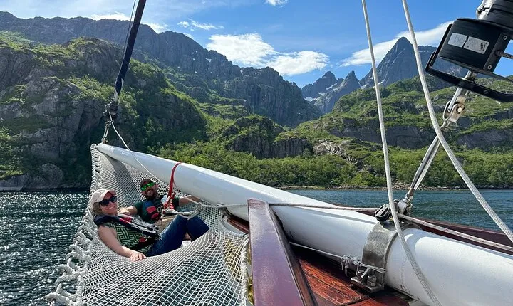 Lofoten Luxury Sailing Tour: Serenity in Arctic Paradise