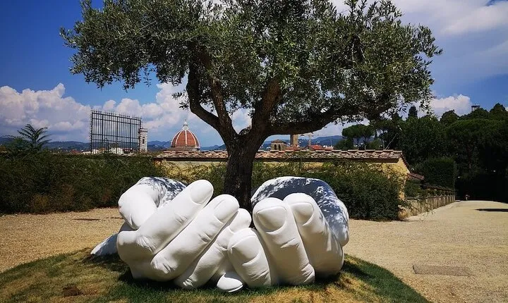 Private 3.5hr Walking Tour of Palazzo Pitti and Boboli Gardens