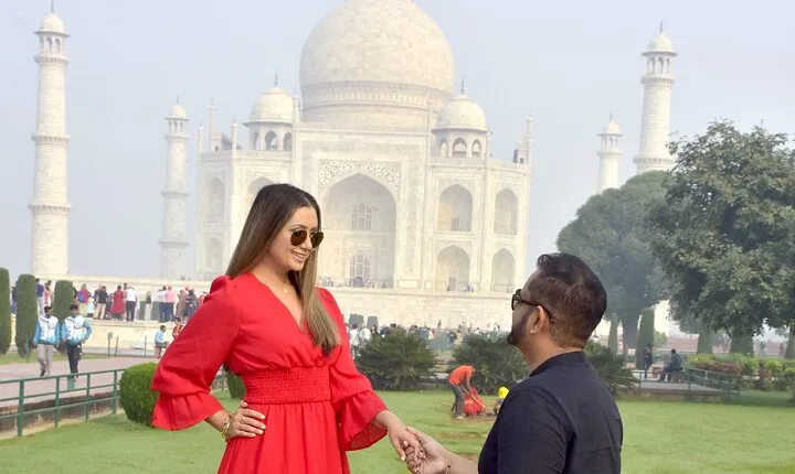 Private Taj Mahal city tour
