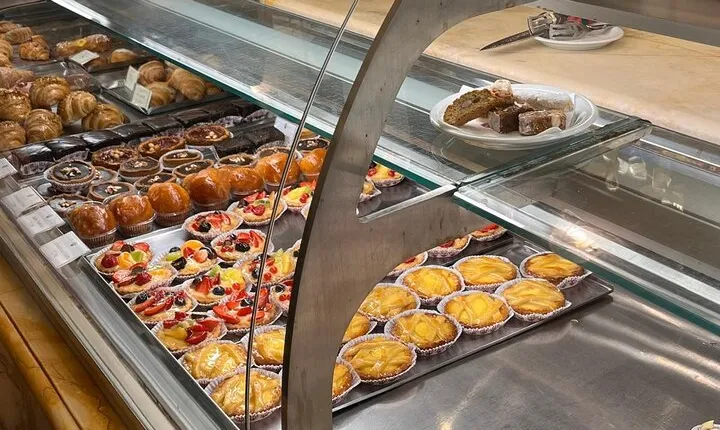 Florence Private Dessert Walking Tour