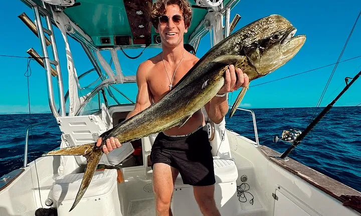 Full Day Deep Sea Fishing Private Charter in Tamarindo