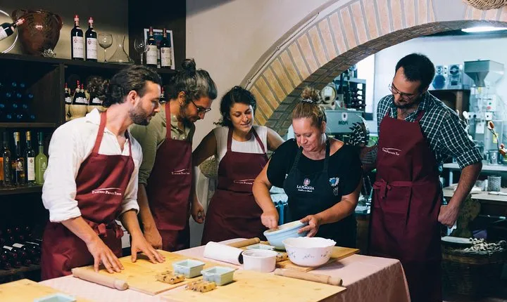 Private Cooking Class in Chianti from Siena