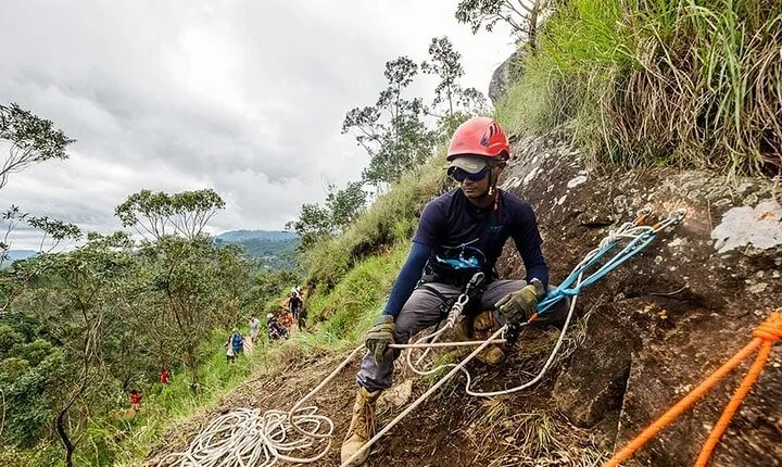 1 Hour Abseiling Activity in Ella