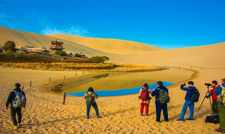 5 Days Silk Road Tour of Dunhuang Mogao Grottoes & Zhangye Danxia Landscape