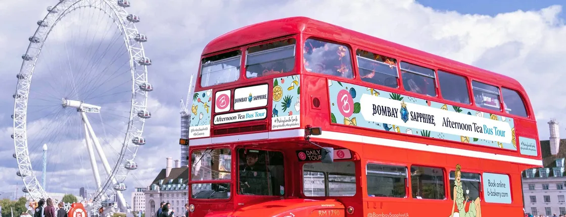 Gin lovers afternoon tea bus tour from Trafalgar Square