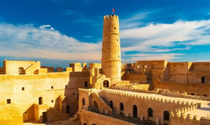 Historical walking tour in Monastir